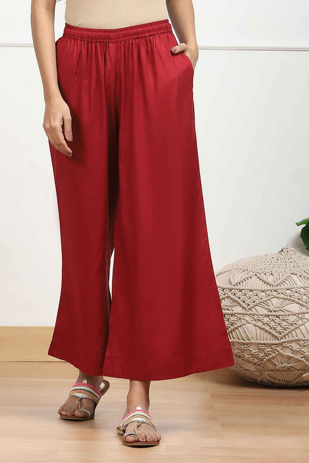 Navy Blue Viscose Solid Straight Palazzos image number 4