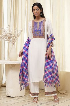 Off-White and Blue Straight Suit Set image number 6