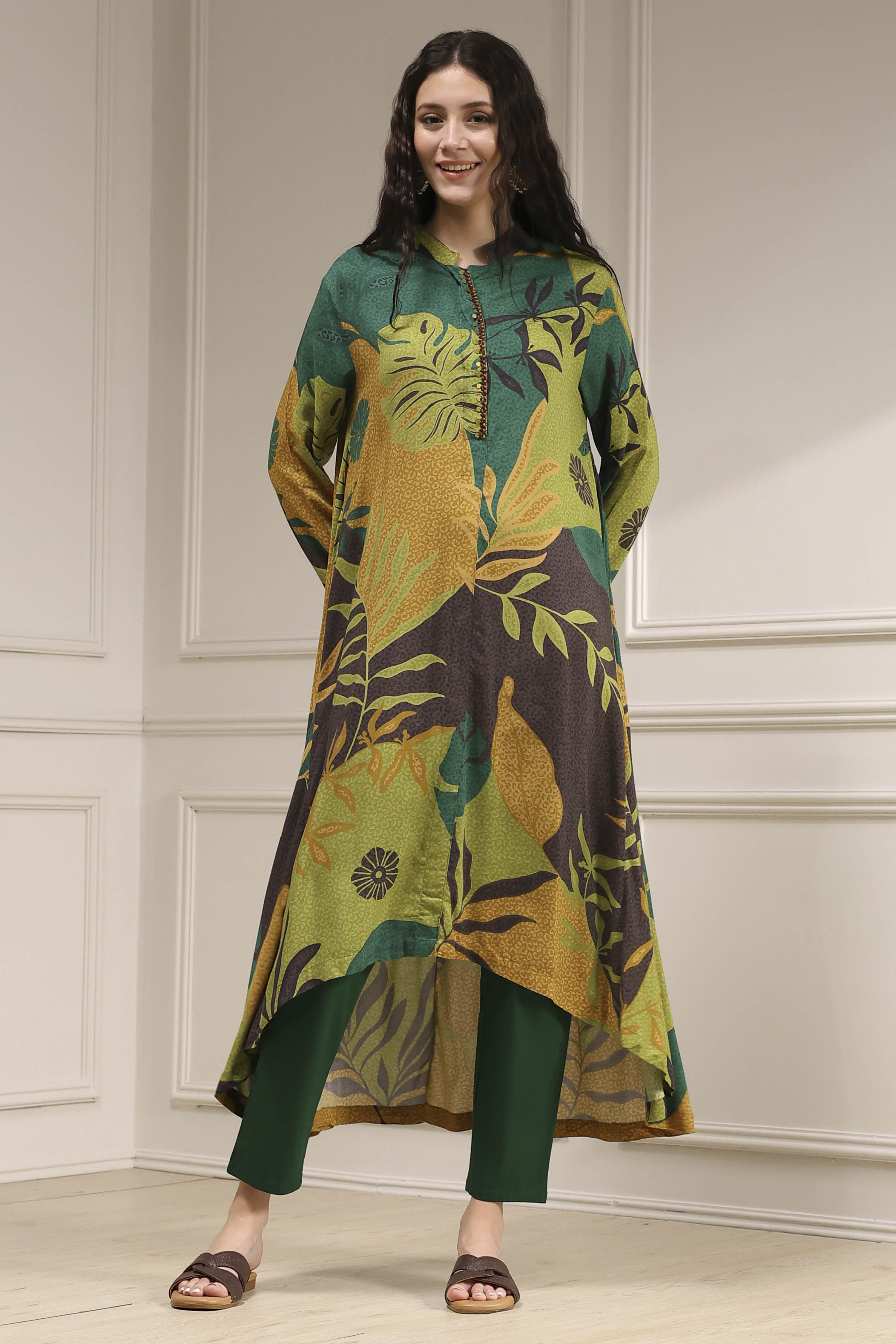 Multi-Colored Printed Asymmetric Kurta image number 5