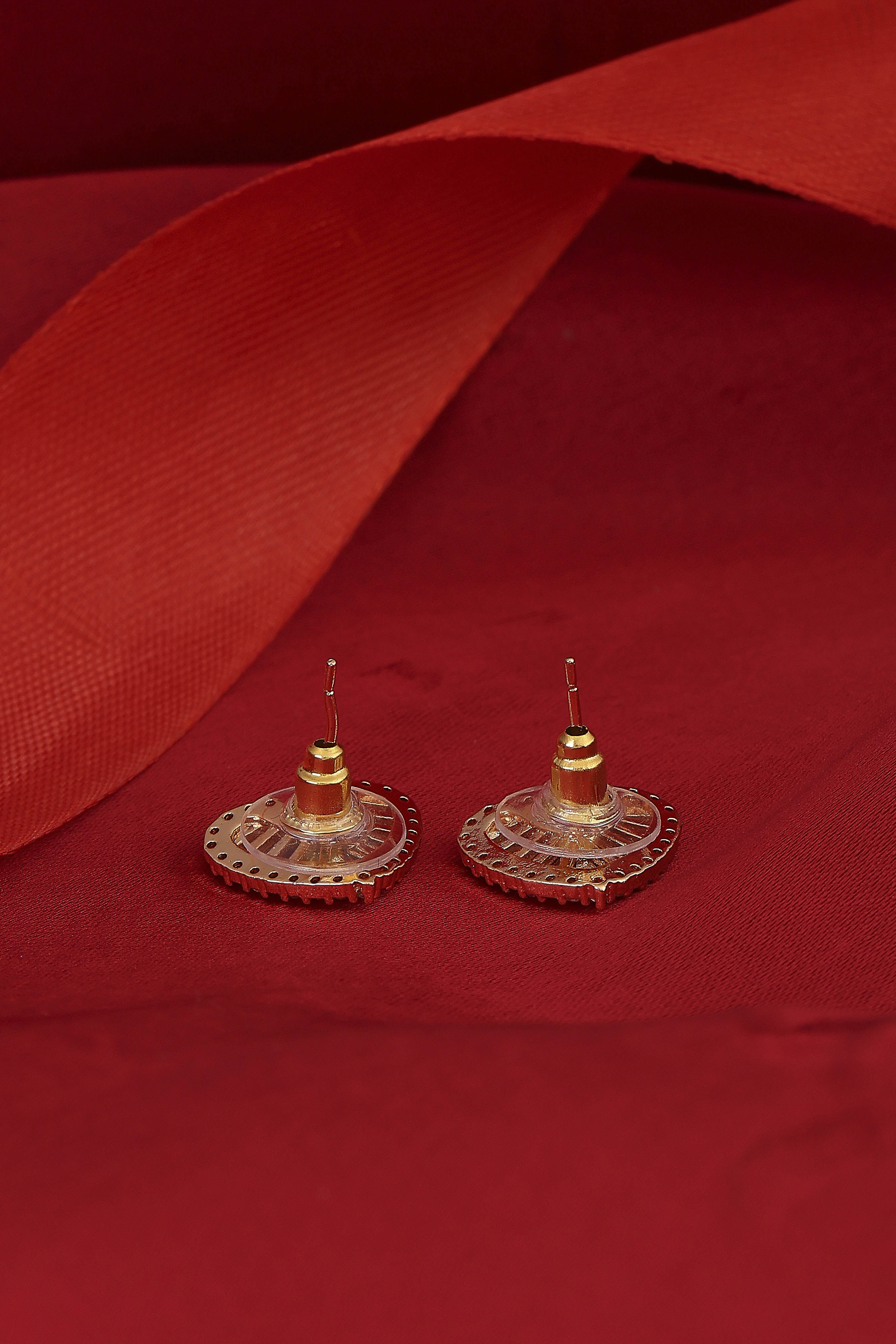 Gold Plated Brass Heart-Shaped Stud Earrings image number 2