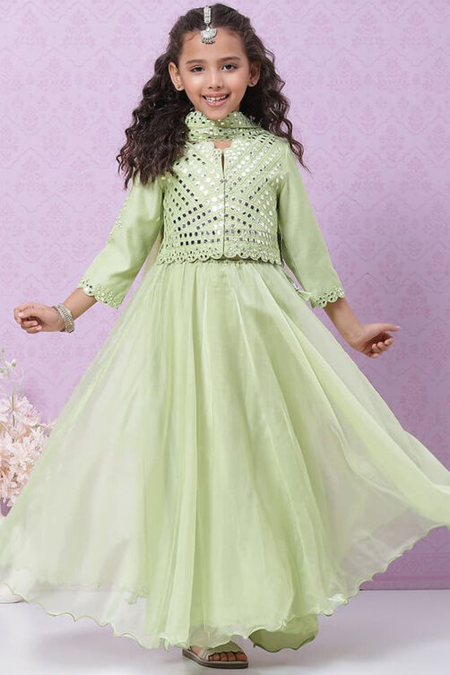 Green Modal Blend Straight Embroidered Suit Set image number 0