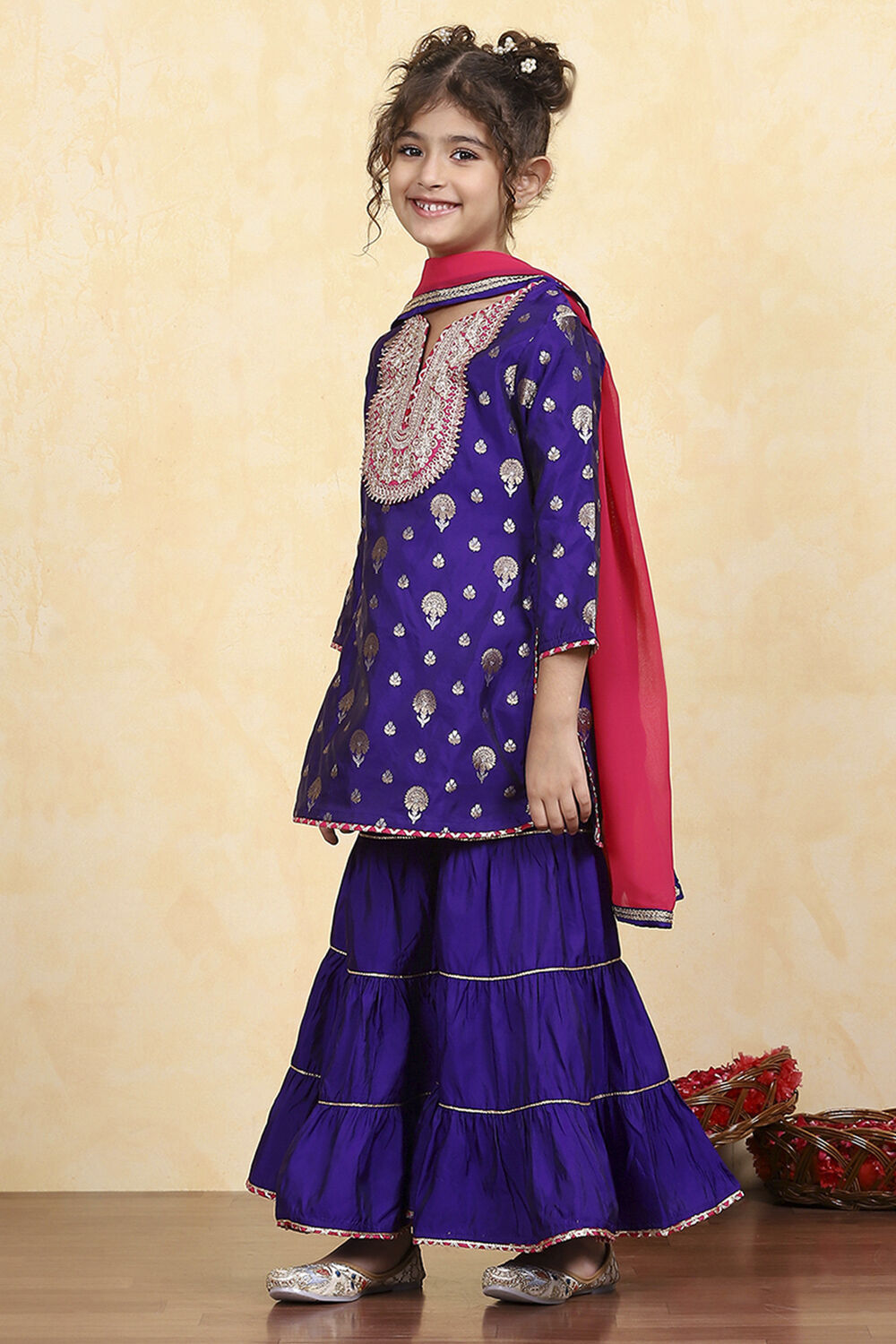 Purple Brocade Short Kurta Suit Set image number 3