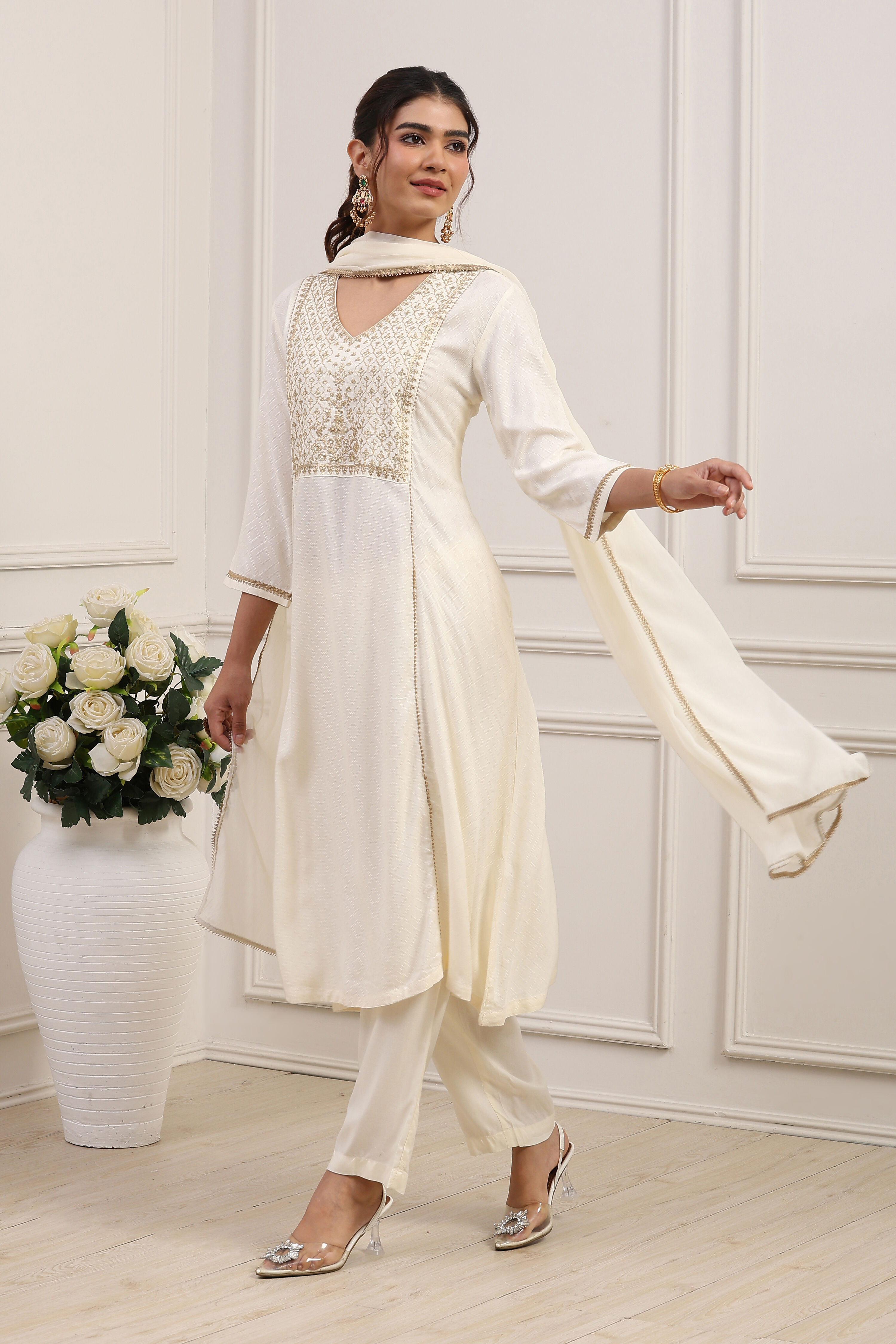 White Viscose Rayon Kalidar Suit Set image number 3