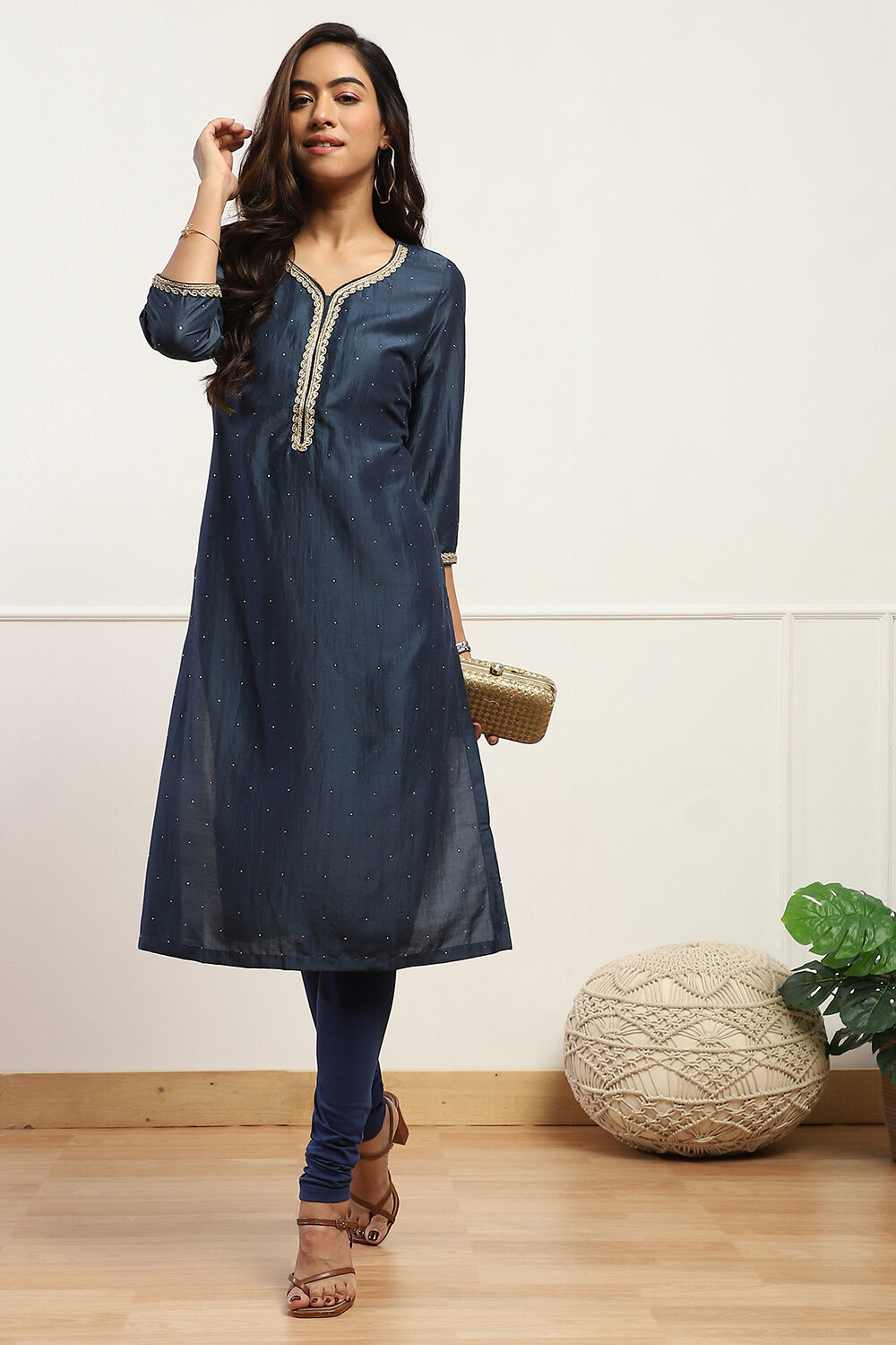 Black Cotton Blend Solid Churidar image number 0