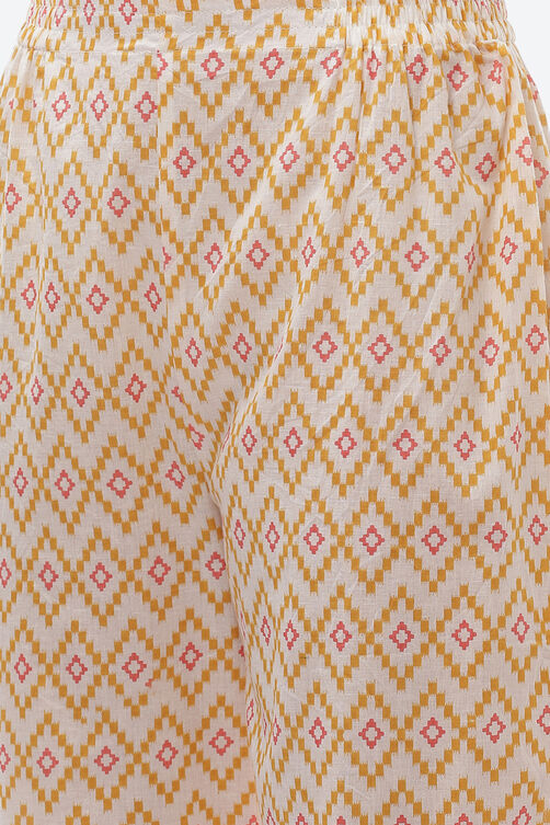 Yellow Cotton Screen Print Unstitched Suit Set image number 2