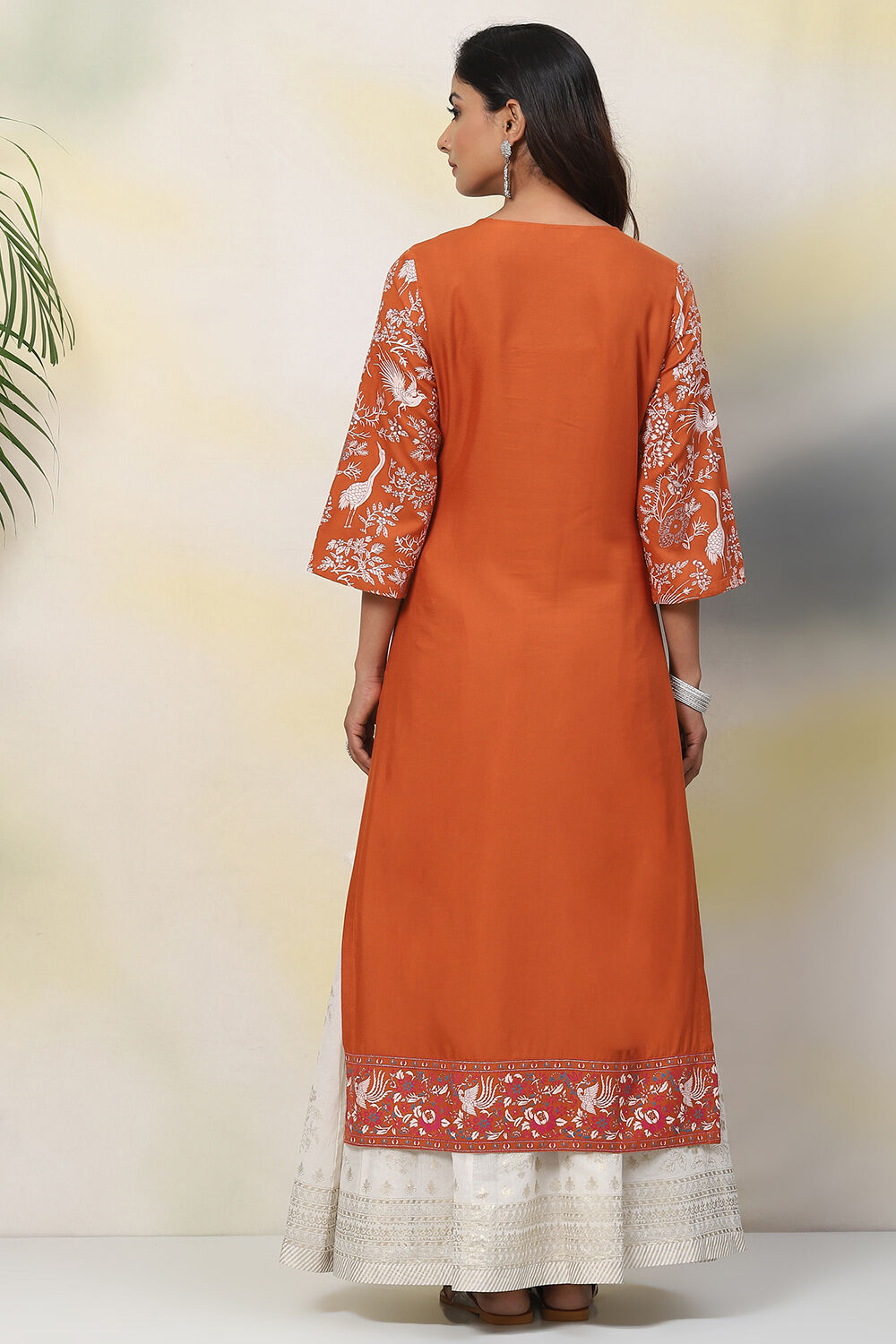 Ochre Straight Viscose Kurta image number 4