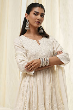 Off-White Cotton Embroidered Flared Suit Set image number 9
