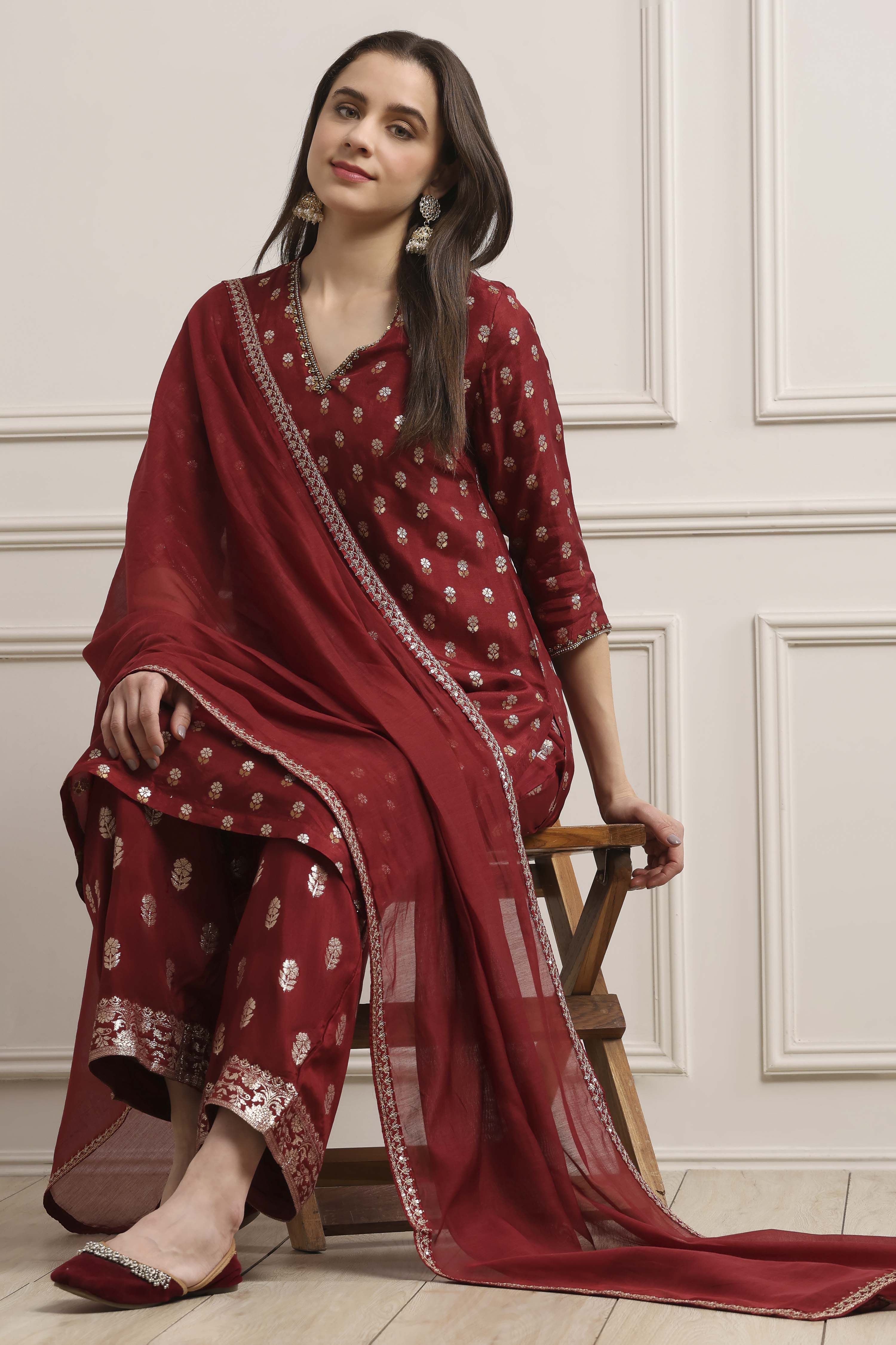 Purple Viscose Dupion Printed Straight Suit Set image number 0