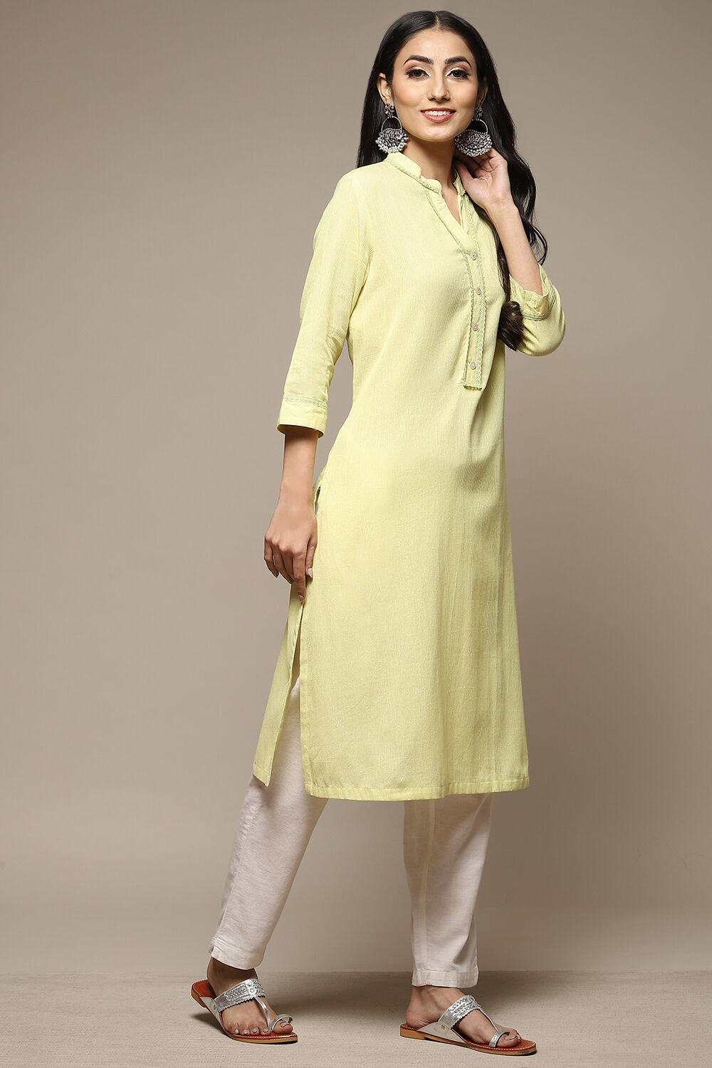 Blue Cotton Blend Straight Yarndyed Kurta image number 4