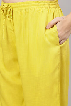 Yellow Cotton Blend Straight Jacket image number 2