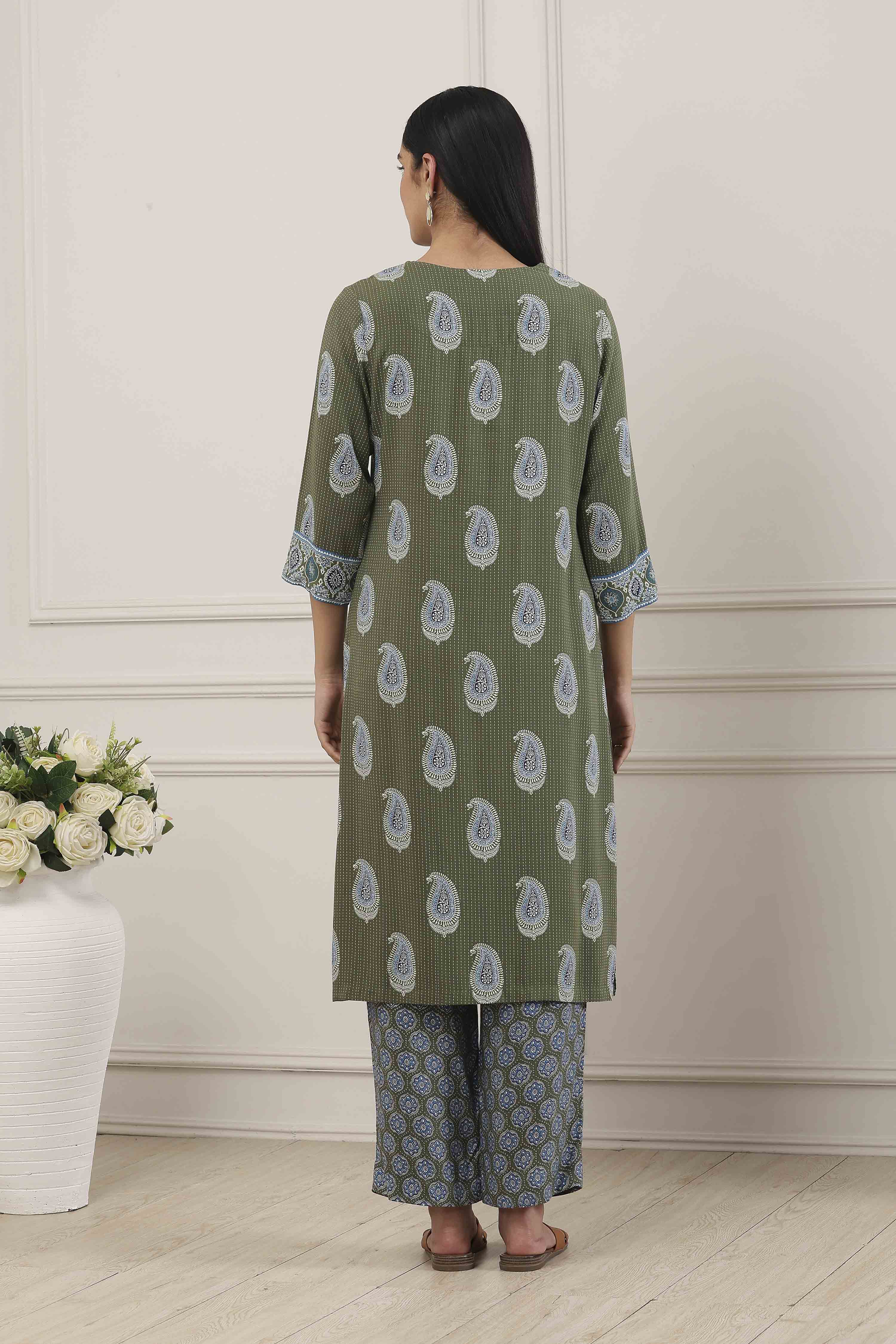 Blue Viscose Rayon Straight Kurta Palazzo Set image number 4