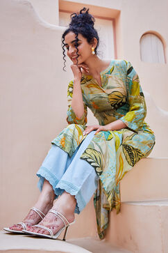 Green Rayon Straight Kurta image number 2