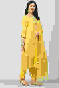 Yellow Cotton Straight Kurta Slim Pants Suit Set image number 5