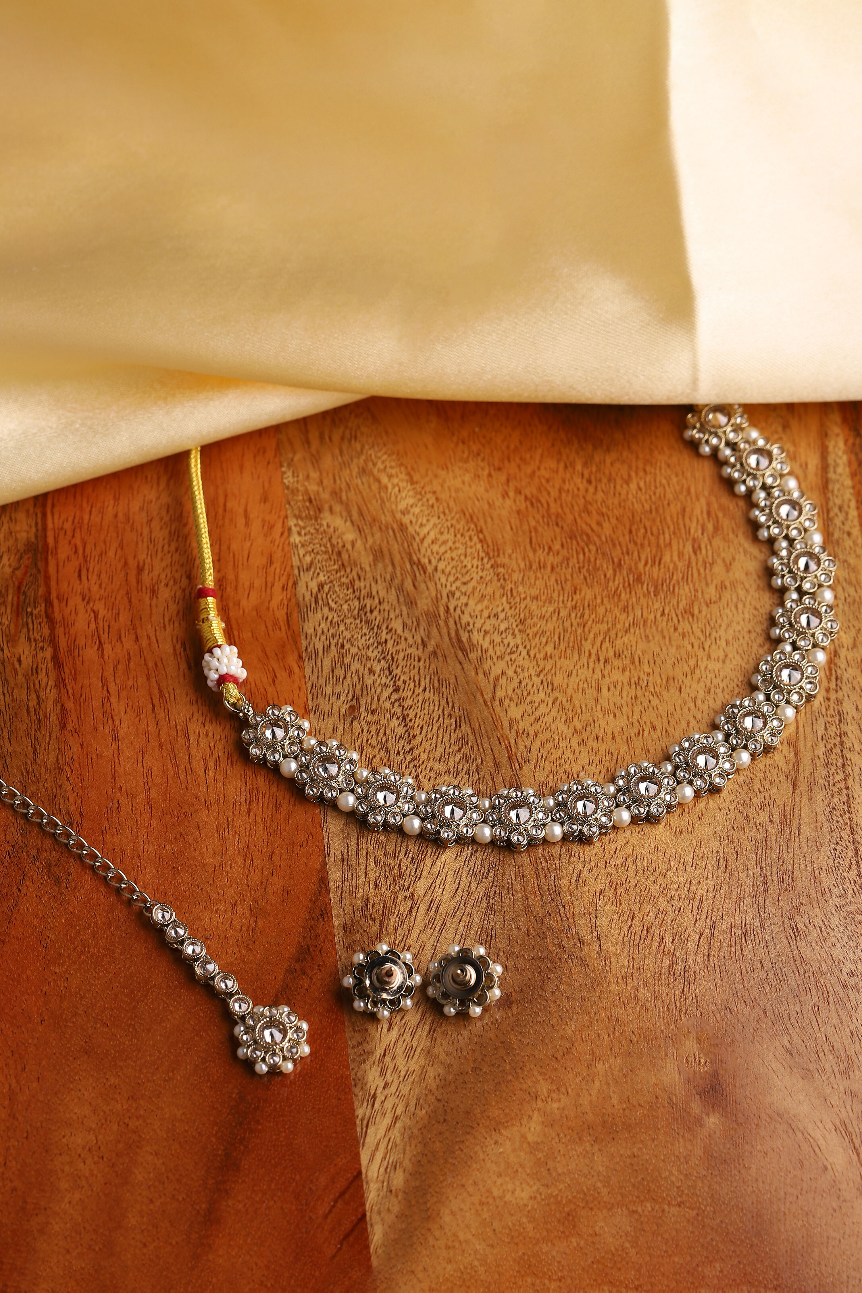 Champagne Alloy Necklace Set image number 1