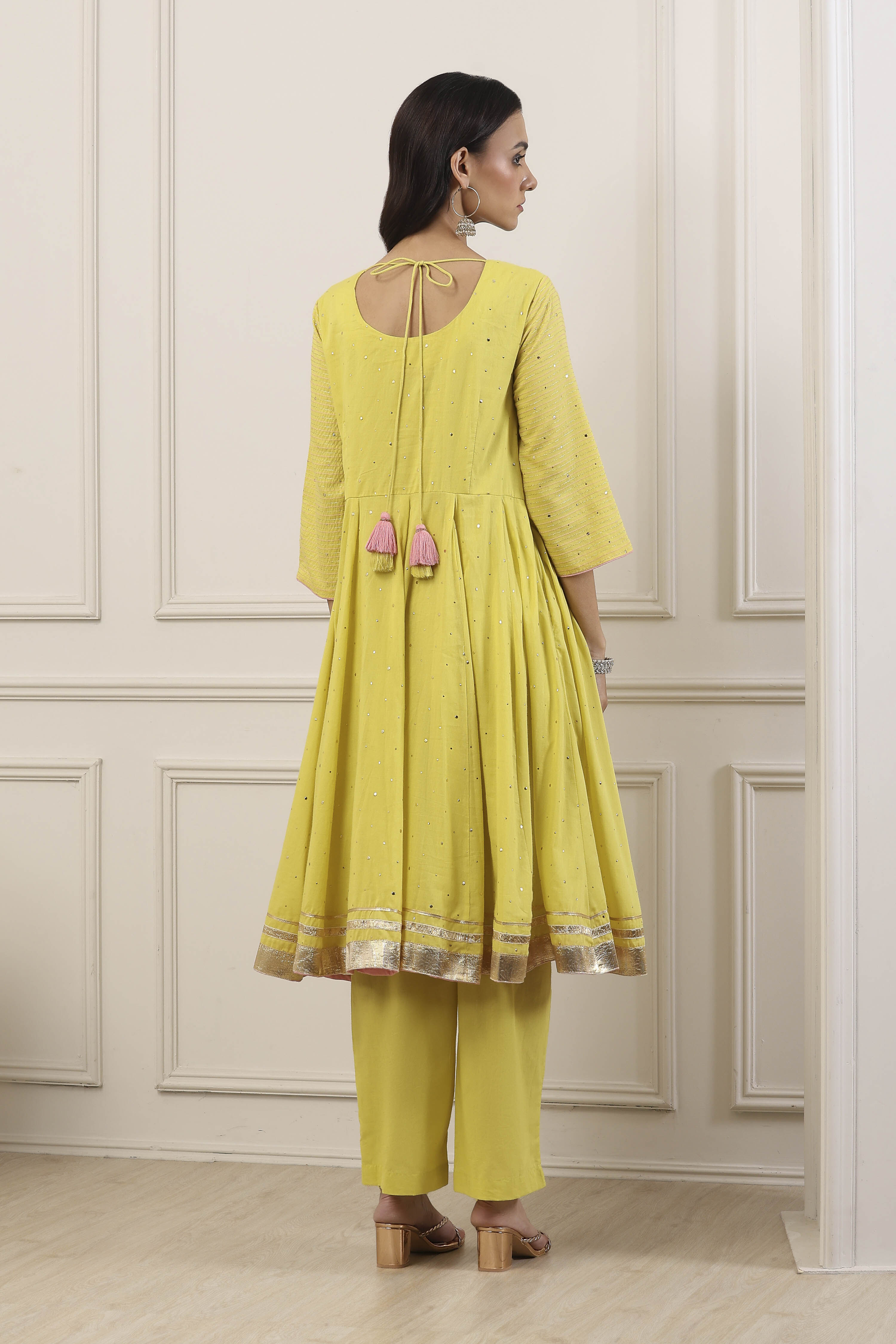 Yellow Cotton Anarkali Suit Set image number 3