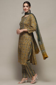 Yellow Cotton Unstitched Suit set image number 5