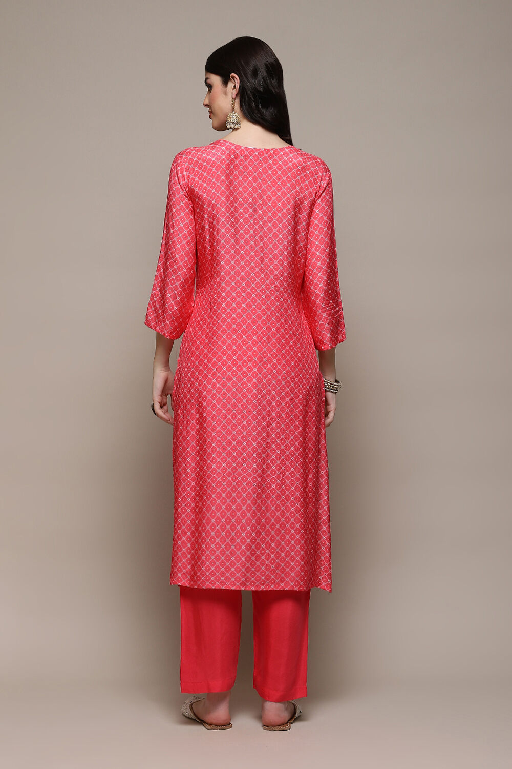 Pink Muslin Digital Print Unstitched Suit Set image number 5