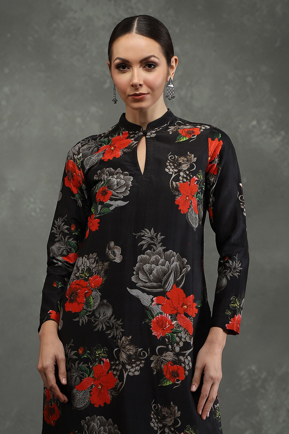 Black Silk Chanderi Floral Printed Straight Kurta Set image number 1