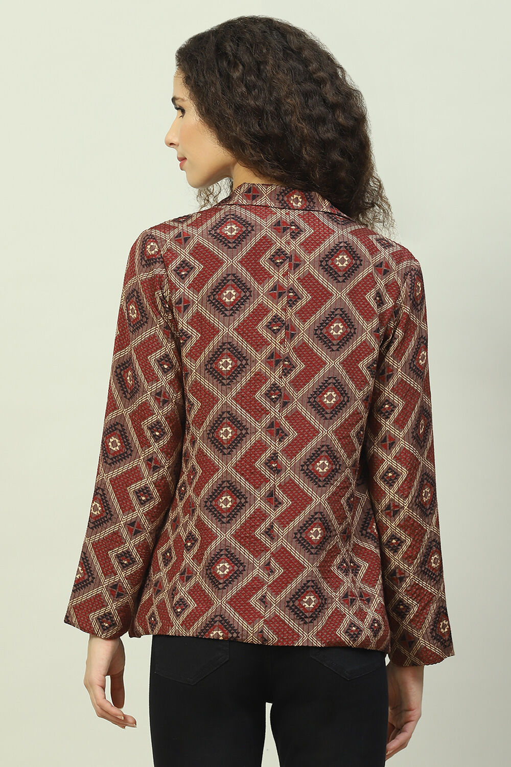 Buy Latest Collection of Shrugs Jackets Ethnic Indian wear and