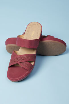 Maroon Pu Slip-Ons image number 3