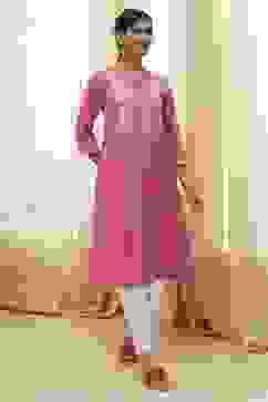 Pink Cotton Embroidered A-Line Kurta image number 5