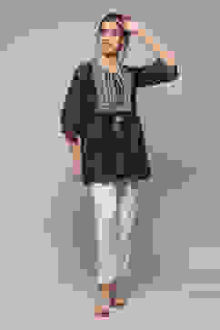 Black Polyester Straight Printed Top image number 1