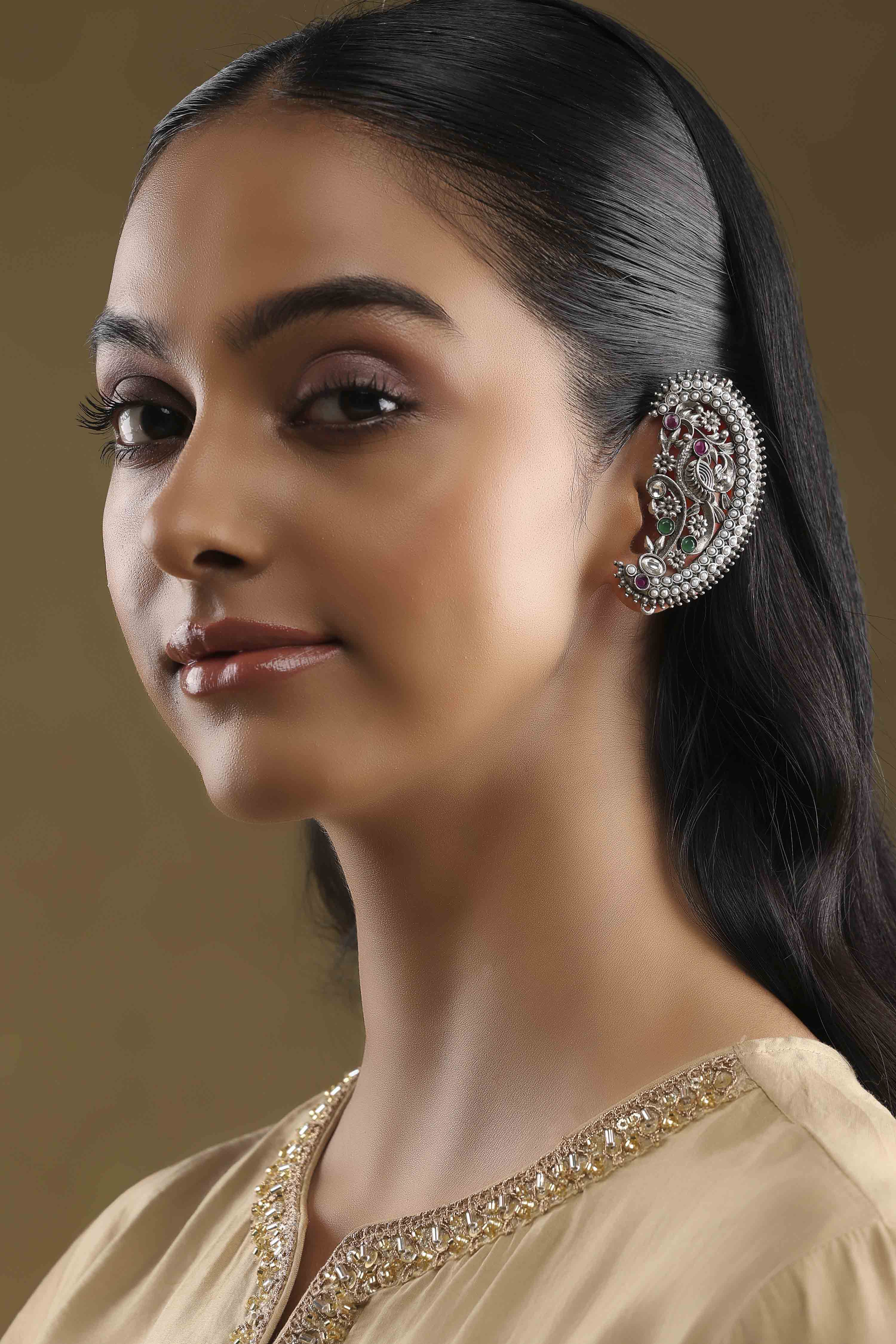 Oxidised Alloy Earcuff image number 3