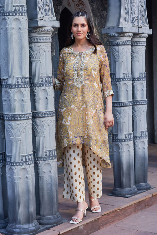 Mustard Polyester Blend Asymmetric Suit Set image number 4