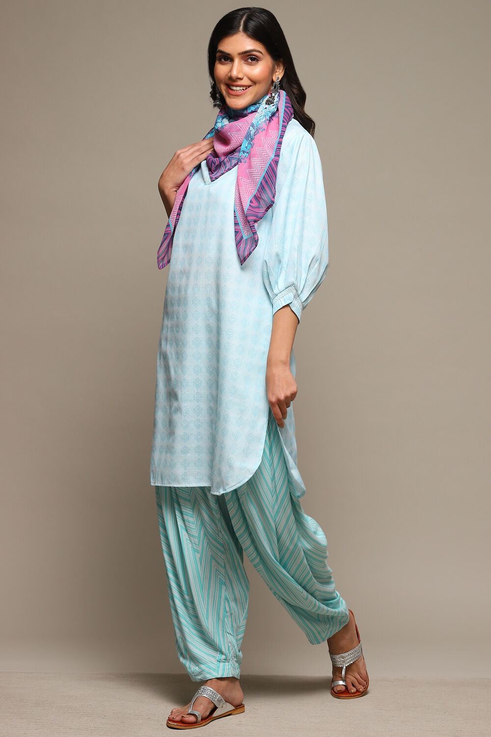 Pink Rayon Straight Kurta Cross Yoke Salwar Suit Set image number 5