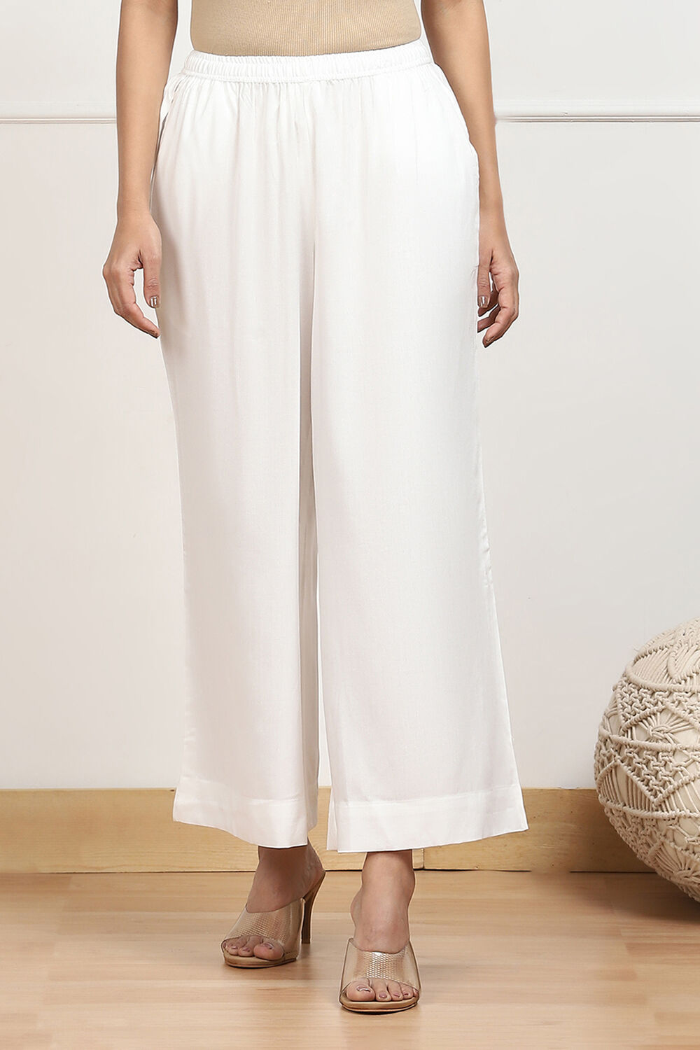 Navy Blue Viscose Solid Straight Palazzos image number 4