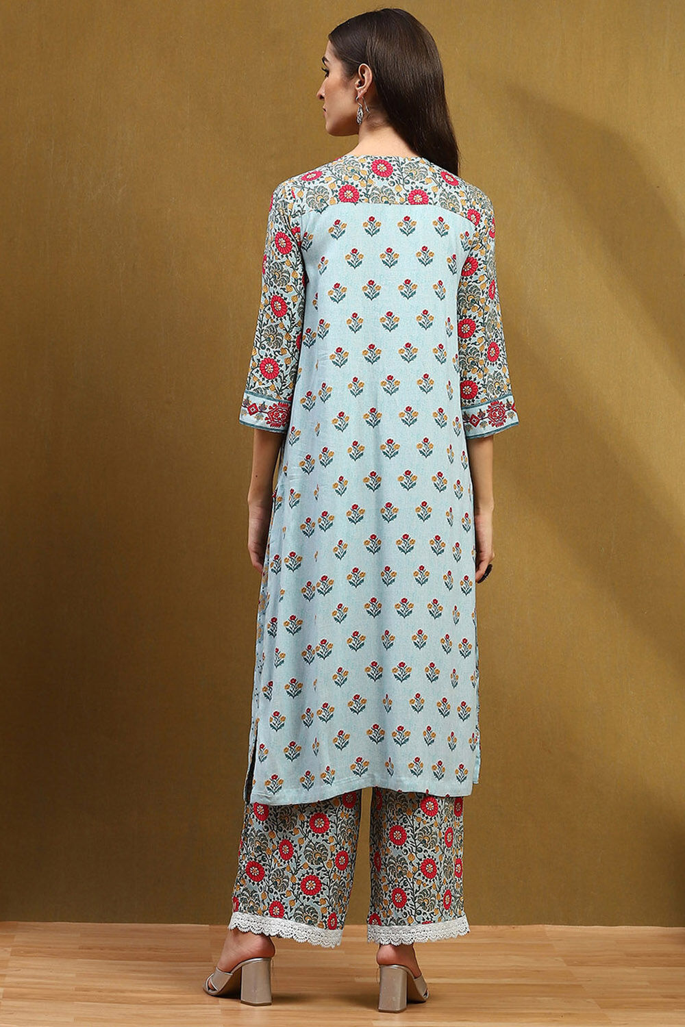 Turquoise Floral Printed Straight Suit Set image number 3
