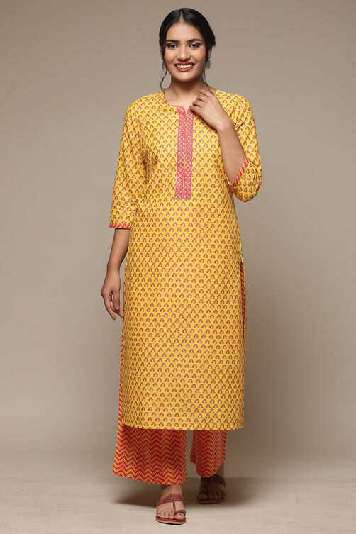 Yellow Cotton Straight Kurta Palazzo Suit Set image number 6