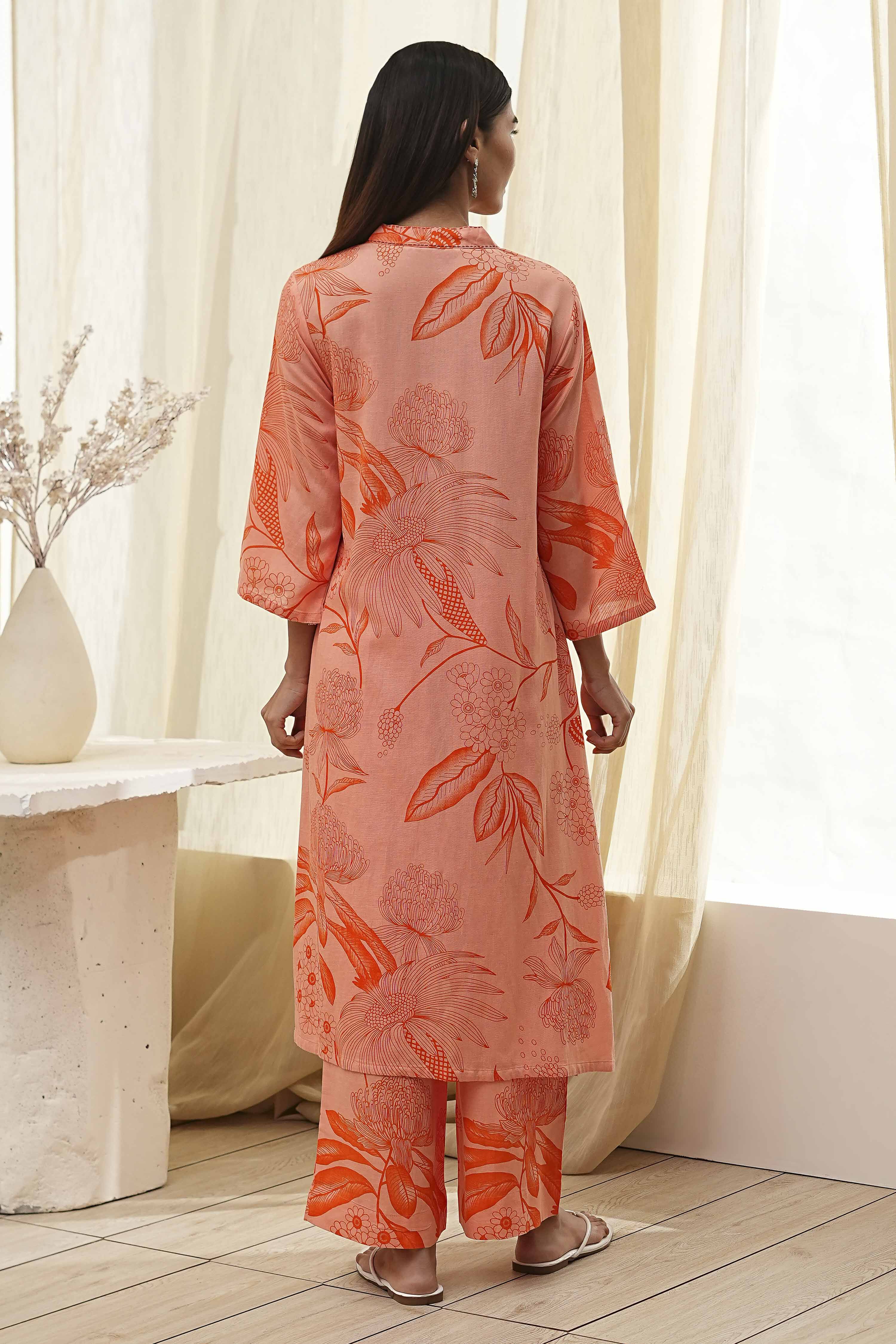 Peach-Colored Floral Straight Kurta Set image number 4