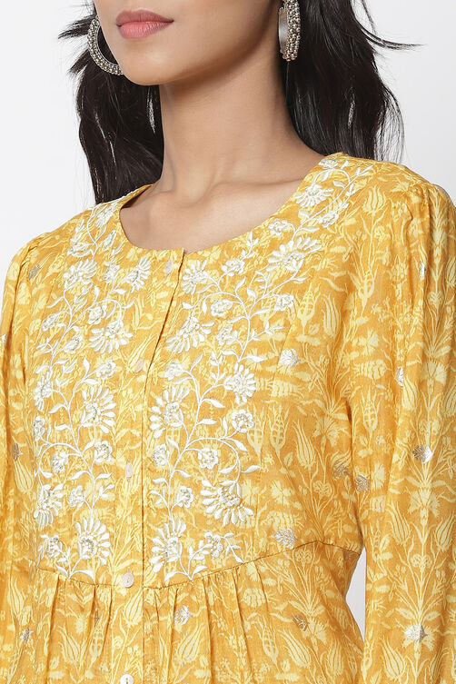 Mustard LIVA Printed Short Kurti image number 1