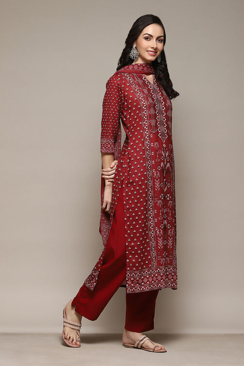 Maroon Cotton Blend Digital Print Unstitched Suit Set image number 7