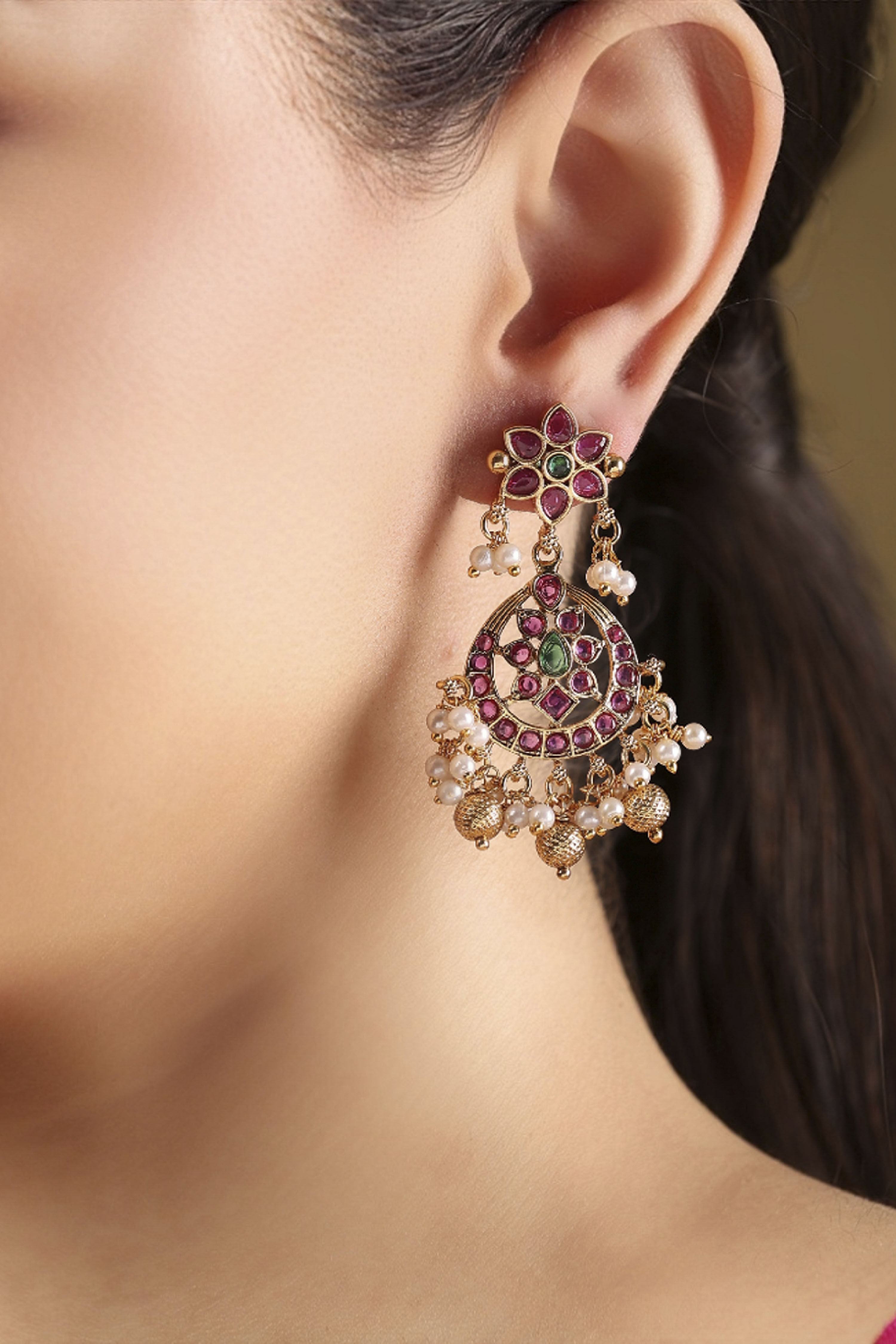 Multicolour Textured Earrings image number 1