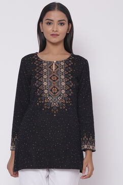 Black Woolen Short Yarndyed Kurti image number 0