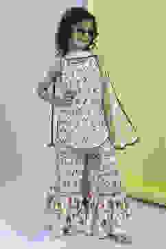 Off-White Cotton Straight Printed Suit Set image number 6