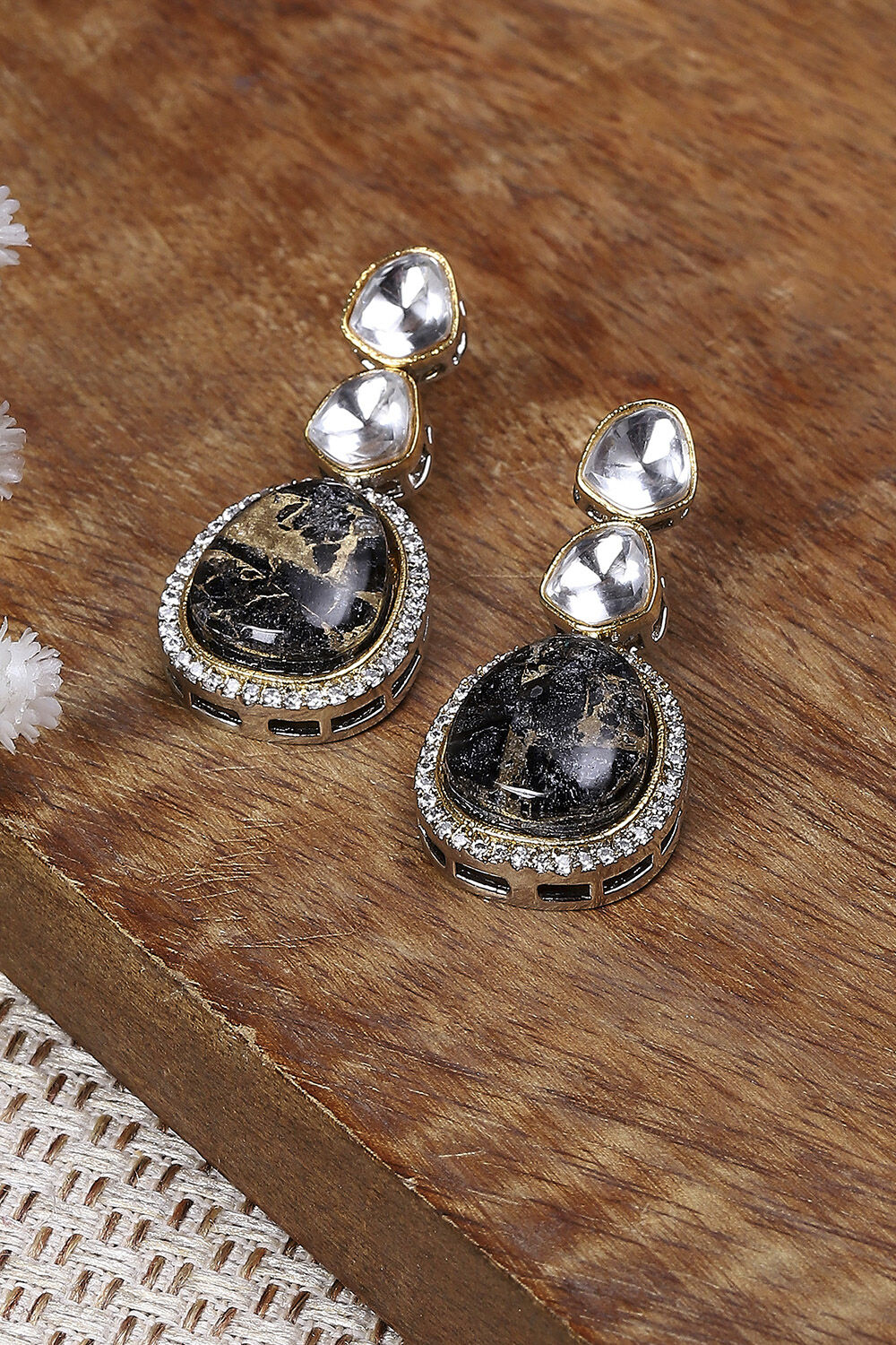 Black Brass Drop & Danglers image number 0