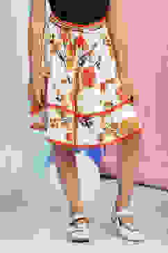 Cream-Colored Floral Tiered Skirt image number 5