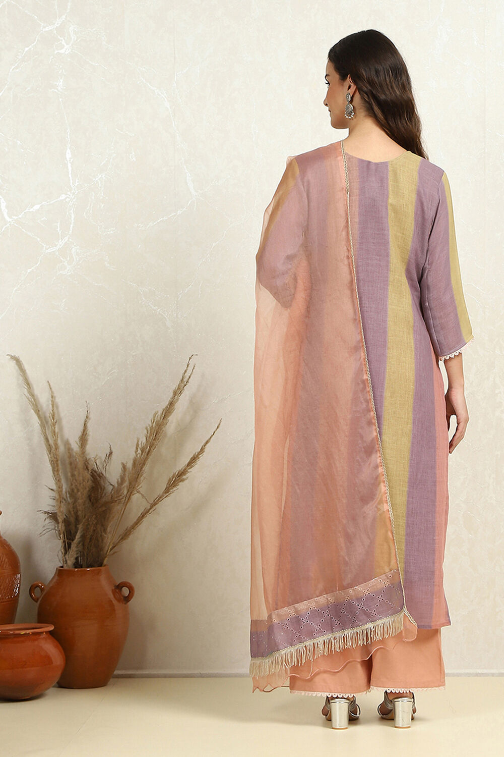 Green Cotton Blend Schiffli Unstitched Suit Set image number 4