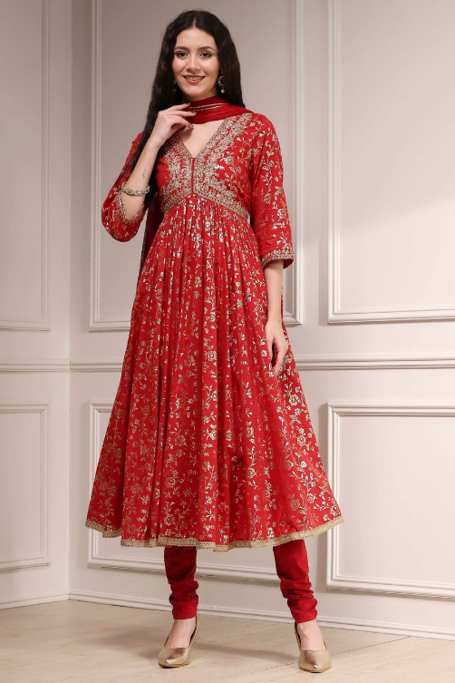 karwa chauth special dress