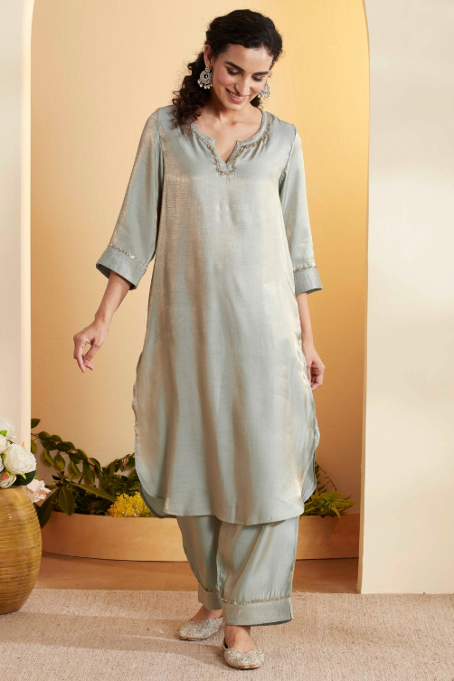 shalwar kameez suits