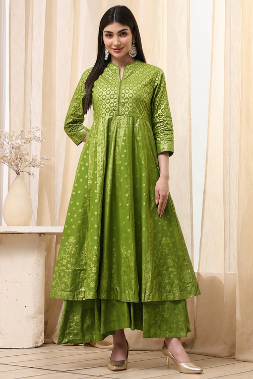 indian outfits for women