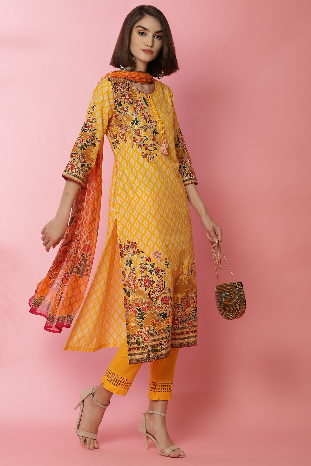 Yellow Cotton Straight Kurta Slim Pants Suit Set image number 0