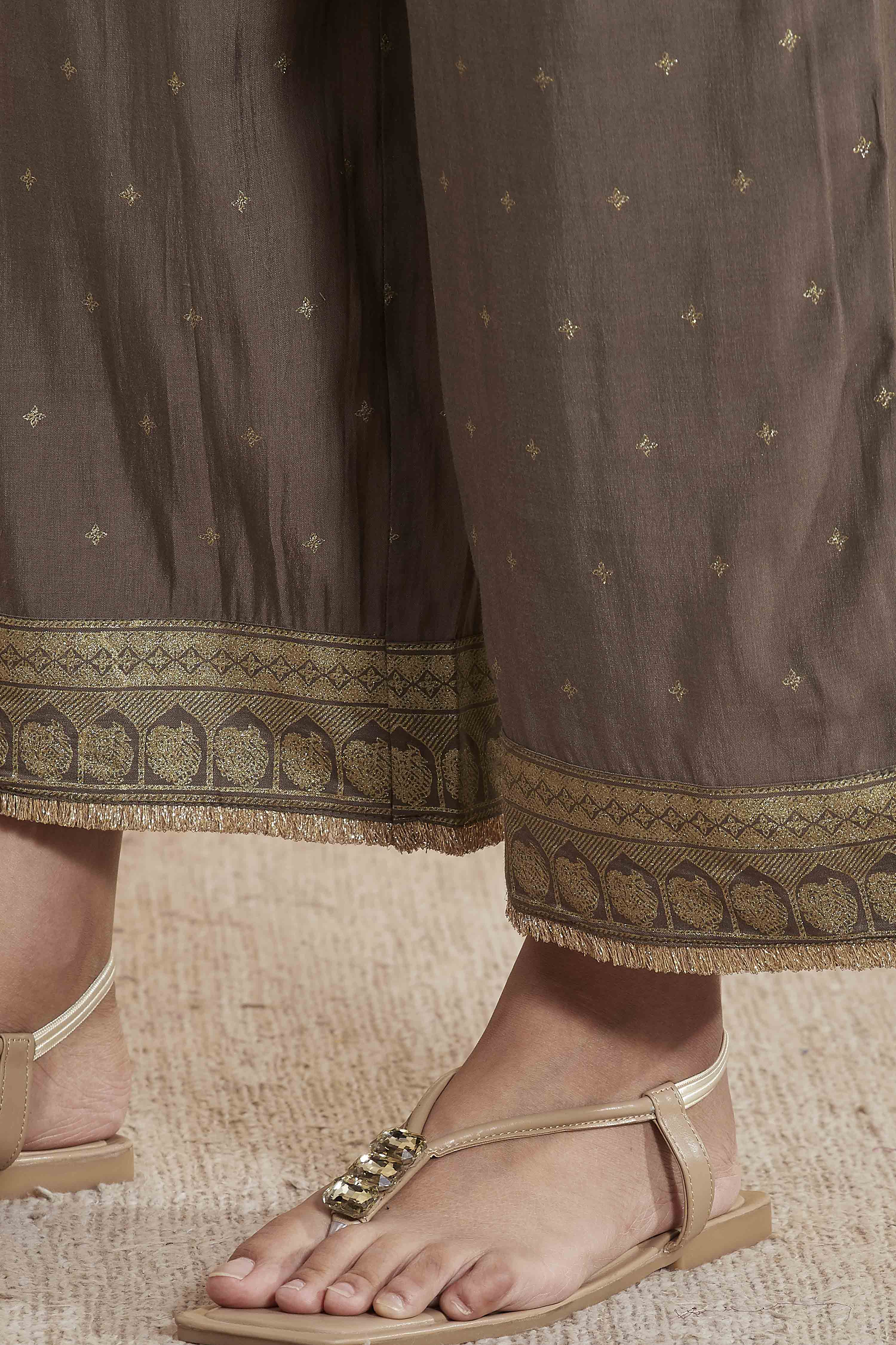 Grey Viscose Blend Printed Straight Palazzos image number 7