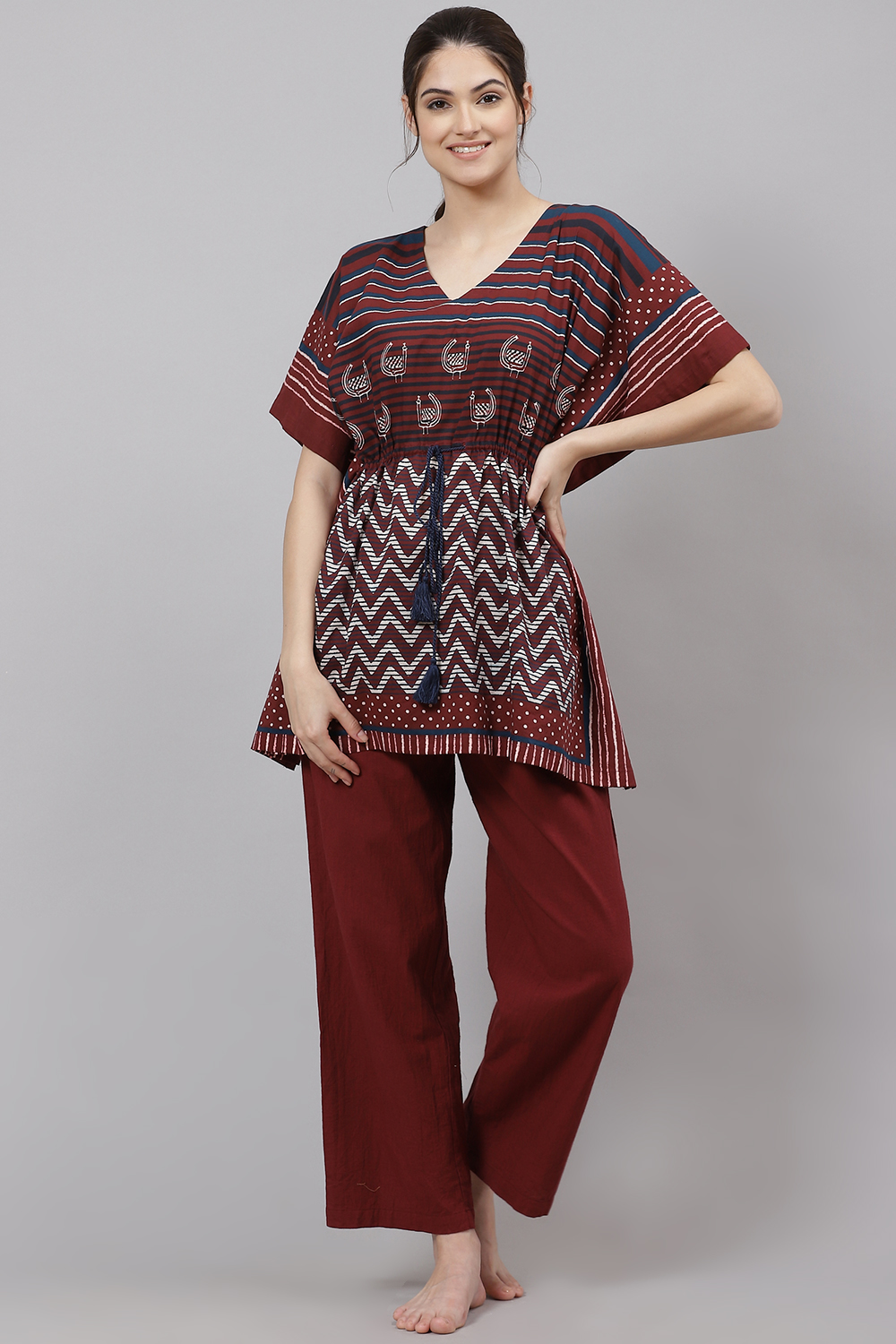 Navy Straight Cotton Two Piece Printed Sleepwear Set image number 0