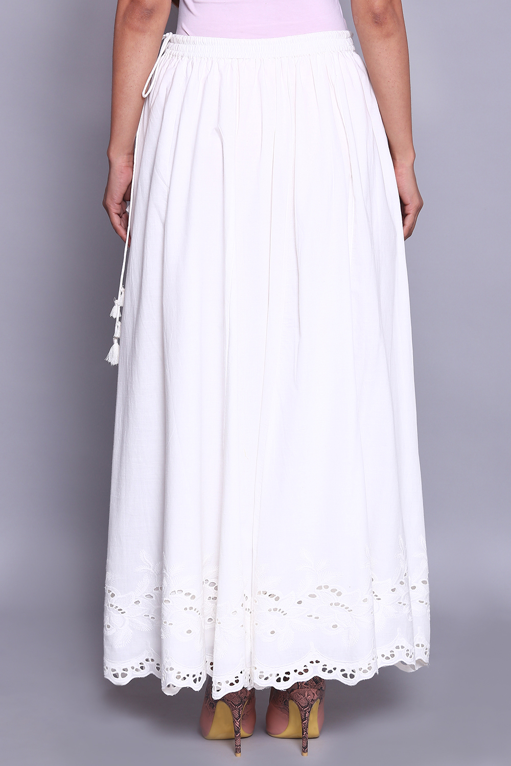 White Cotton Embroidered Skirt image number 6