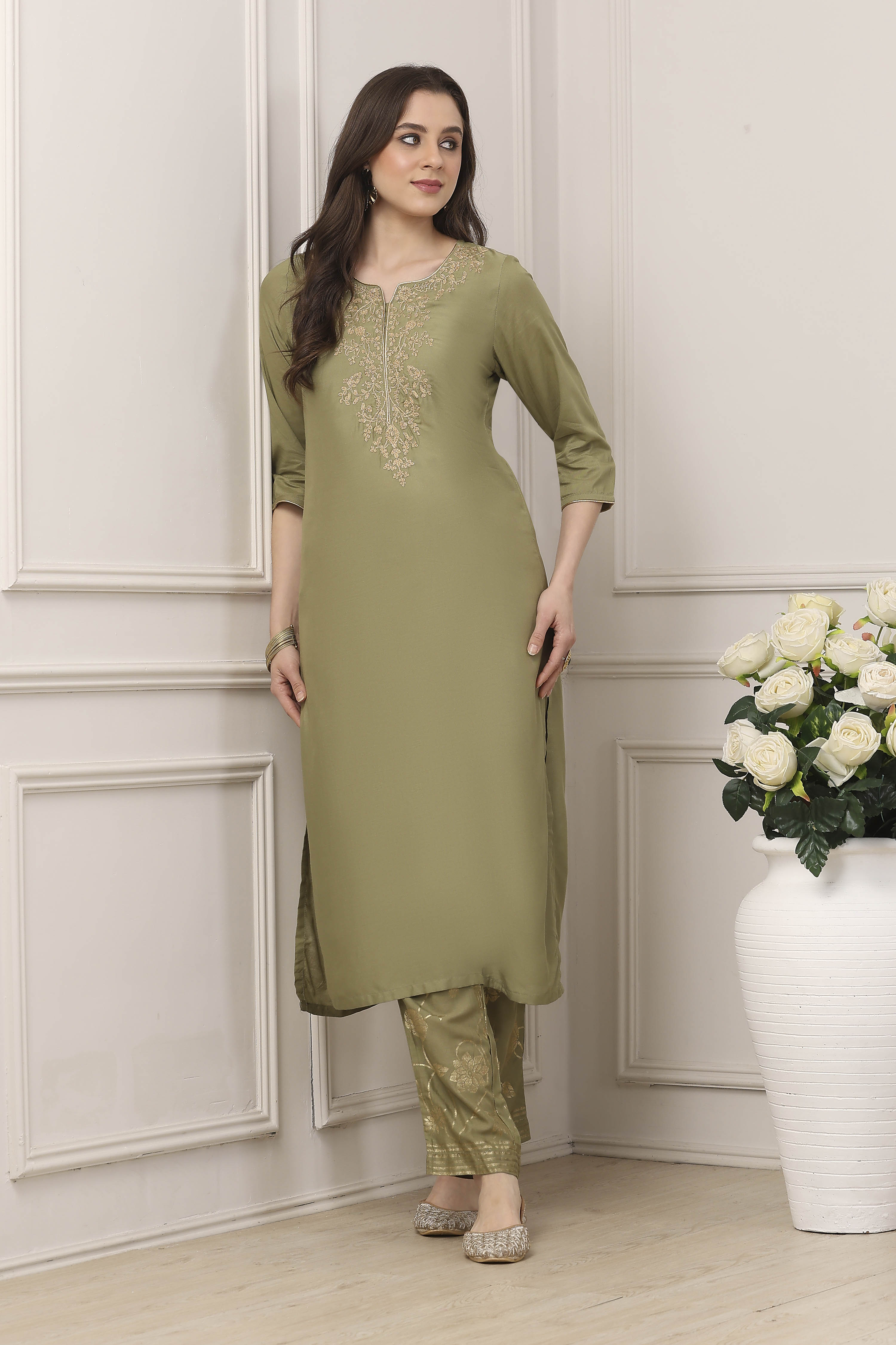 Sap Green Embroidered Straight Kurta Set image number 0