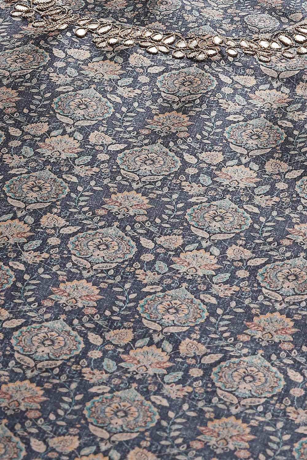 Grey Silk Blend Unstitched Suit Set image number 2